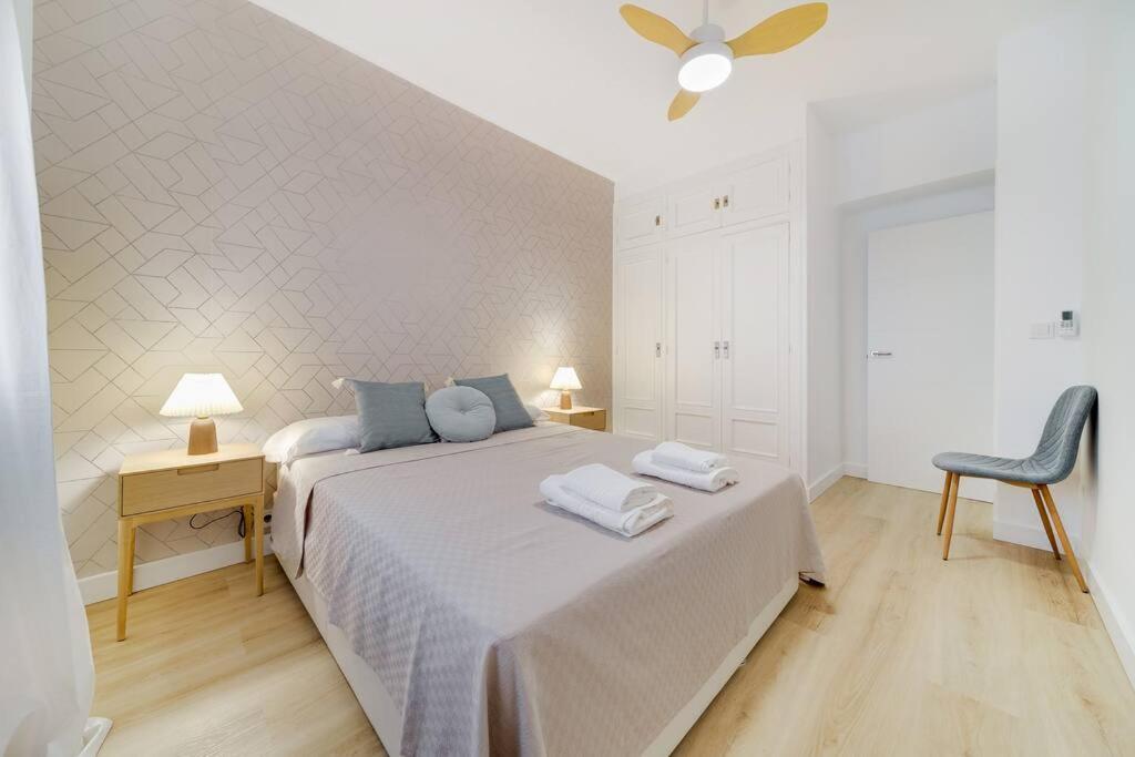 Esplendido Apartamento En El Centro Málaga Esterno foto