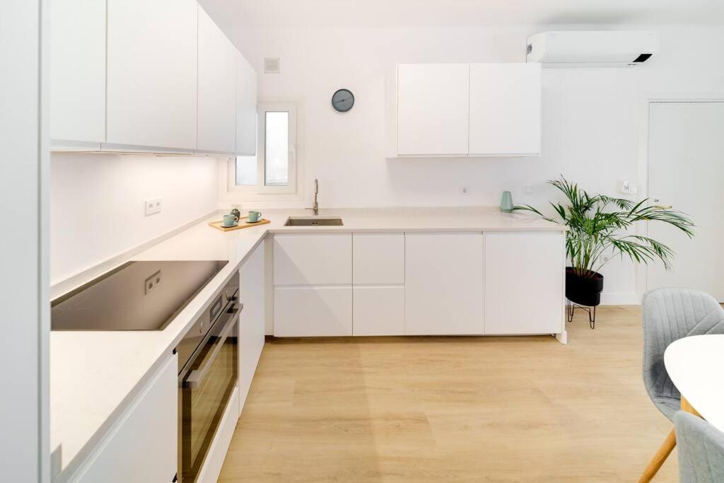 Esplendido Apartamento En El Centro Málaga Esterno foto
