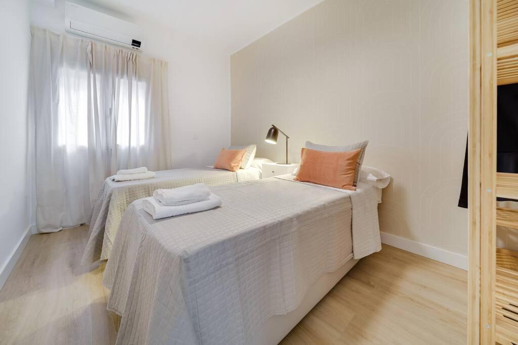 Esplendido Apartamento En El Centro Málaga Esterno foto