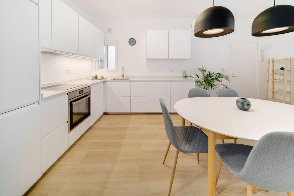 Esplendido Apartamento En El Centro Málaga Esterno foto